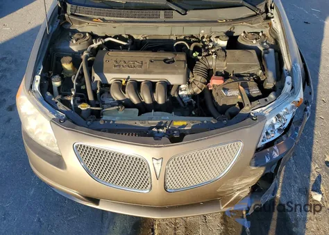 2005 Pontiac Vibe z USA, uszkodzony, nr VIN 5Y2SL668X5Z468627